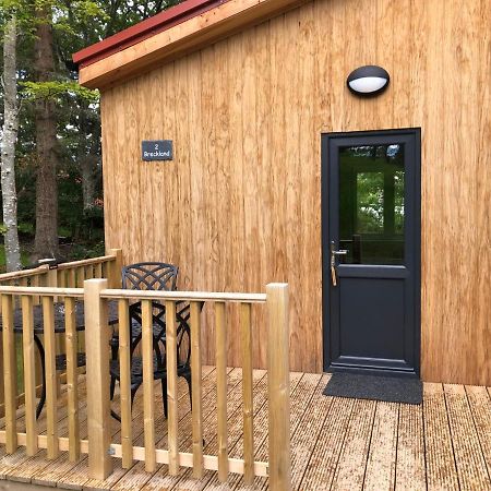 Breckland Lodge 2 With Hot Tub Belladrum Esterno foto
